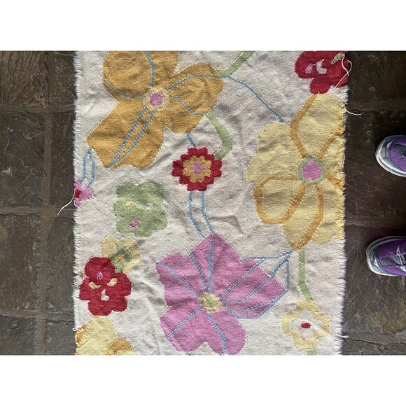 Vintage Turkish Runner Rug Remnant Piece Wool Handwoven Oushak Floral 30” X 95” - Picture 7 of 10